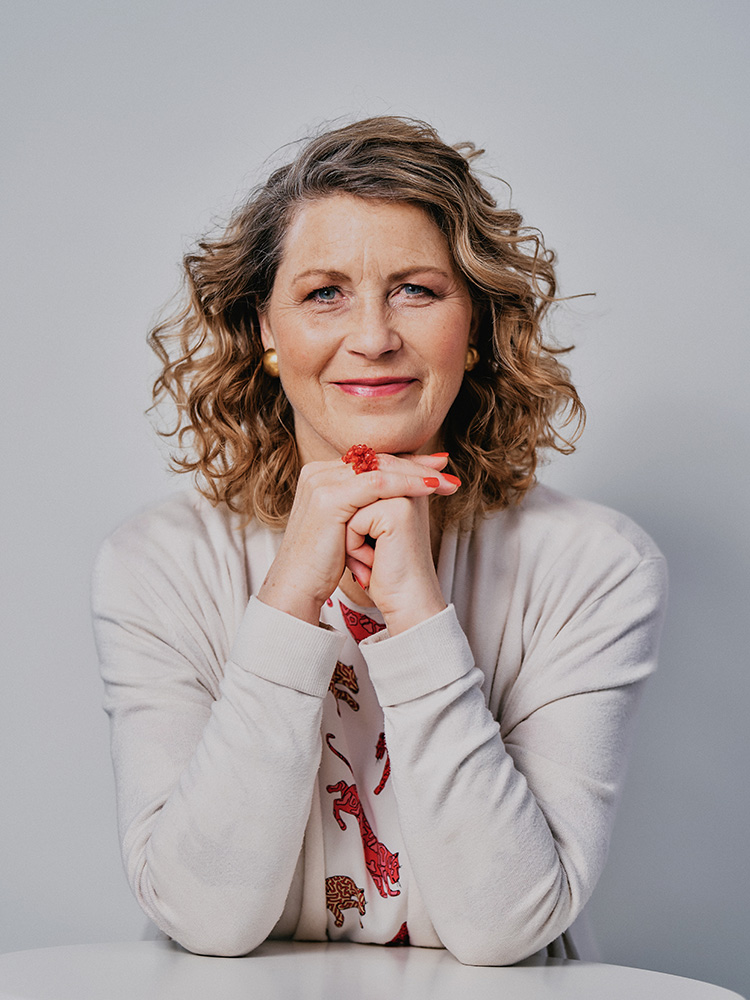 Portrait: Julia Molt, Exense